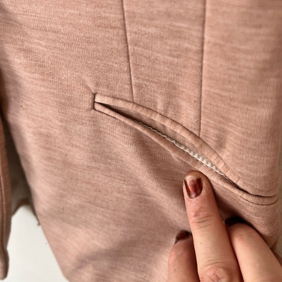 H&M Dusty Pink Blazer Size 2 - Picture 4 of 6